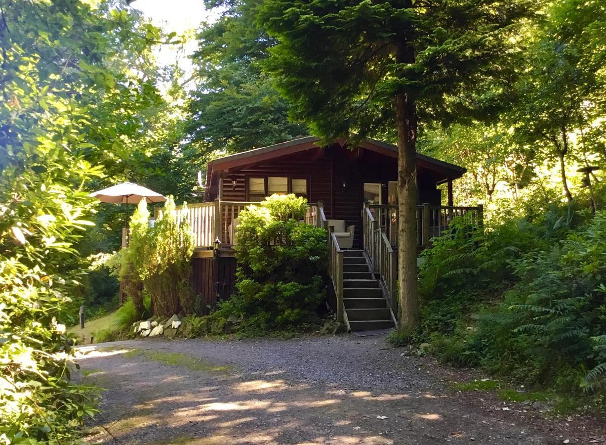 Mistletoe One Luxury Lodge With Hot Tub Windermere Exterior foto